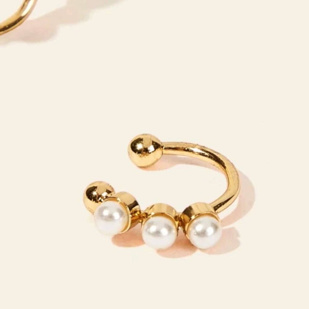 2 Pcs Pearl Decor Ear Cuff - Picture 3 of 7